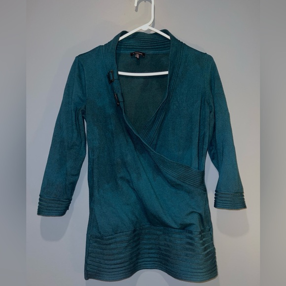 le chateau Sweaters - VINTAGE Le Chateau Deep Teal V-Neck Sweater